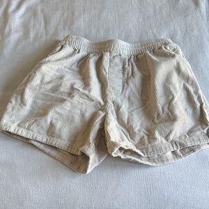 Men’s Urban Outfitters corduroy shorts
